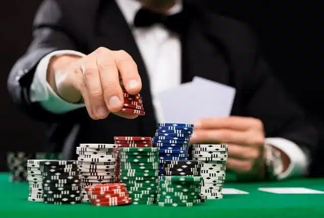 Understanding Poker & Poker Betting